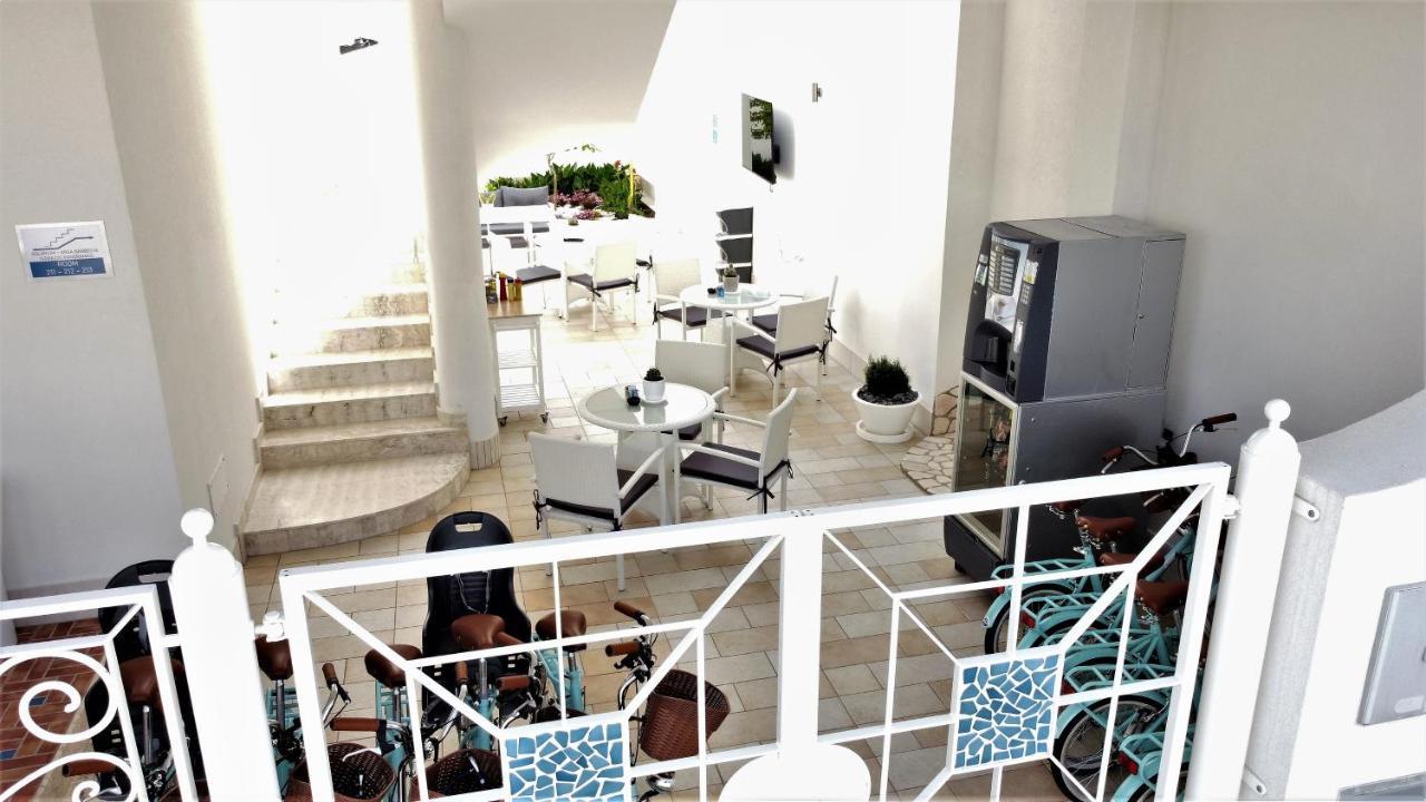 Kalinifta Rooms Apartment Torre Lapillo Luaran gambar