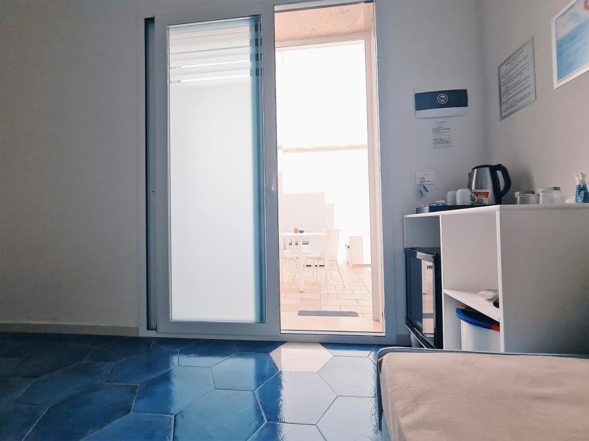 Kalinifta Rooms Apartment Torre Lapillo Luaran gambar