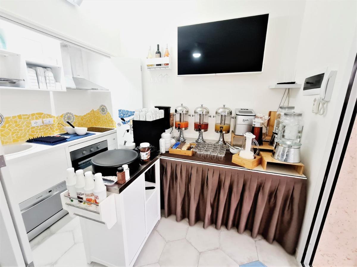 Kalinifta Rooms Apartment Torre Lapillo Luaran gambar