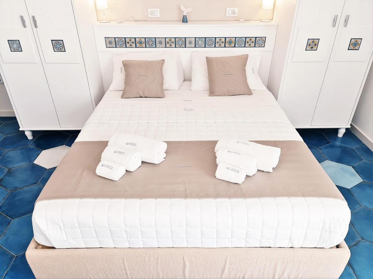 Kalinifta Rooms Apartment Torre Lapillo Luaran gambar