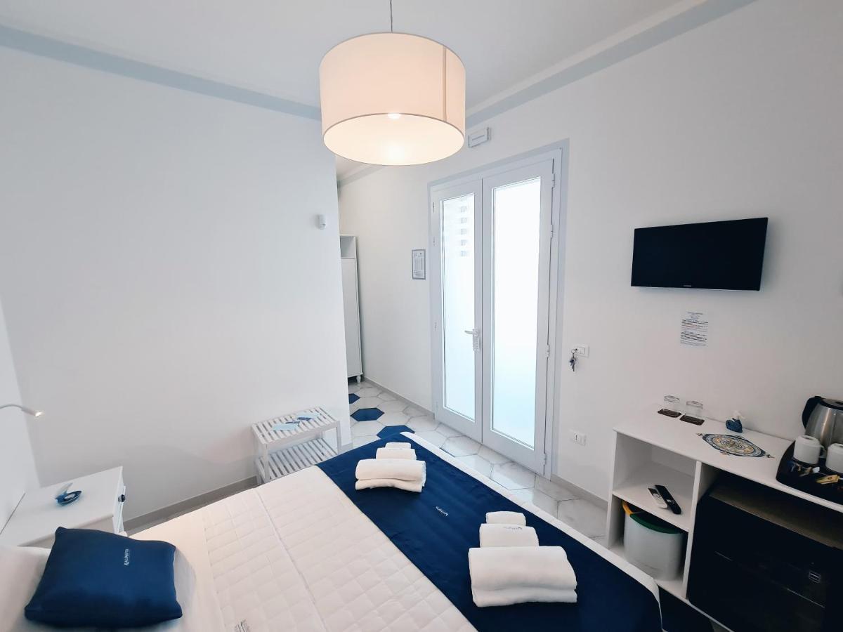 Kalinifta Rooms Apartment Torre Lapillo Luaran gambar