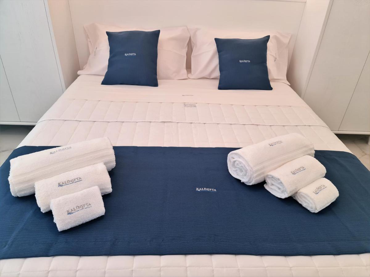 Kalinifta Rooms Apartment Torre Lapillo Luaran gambar