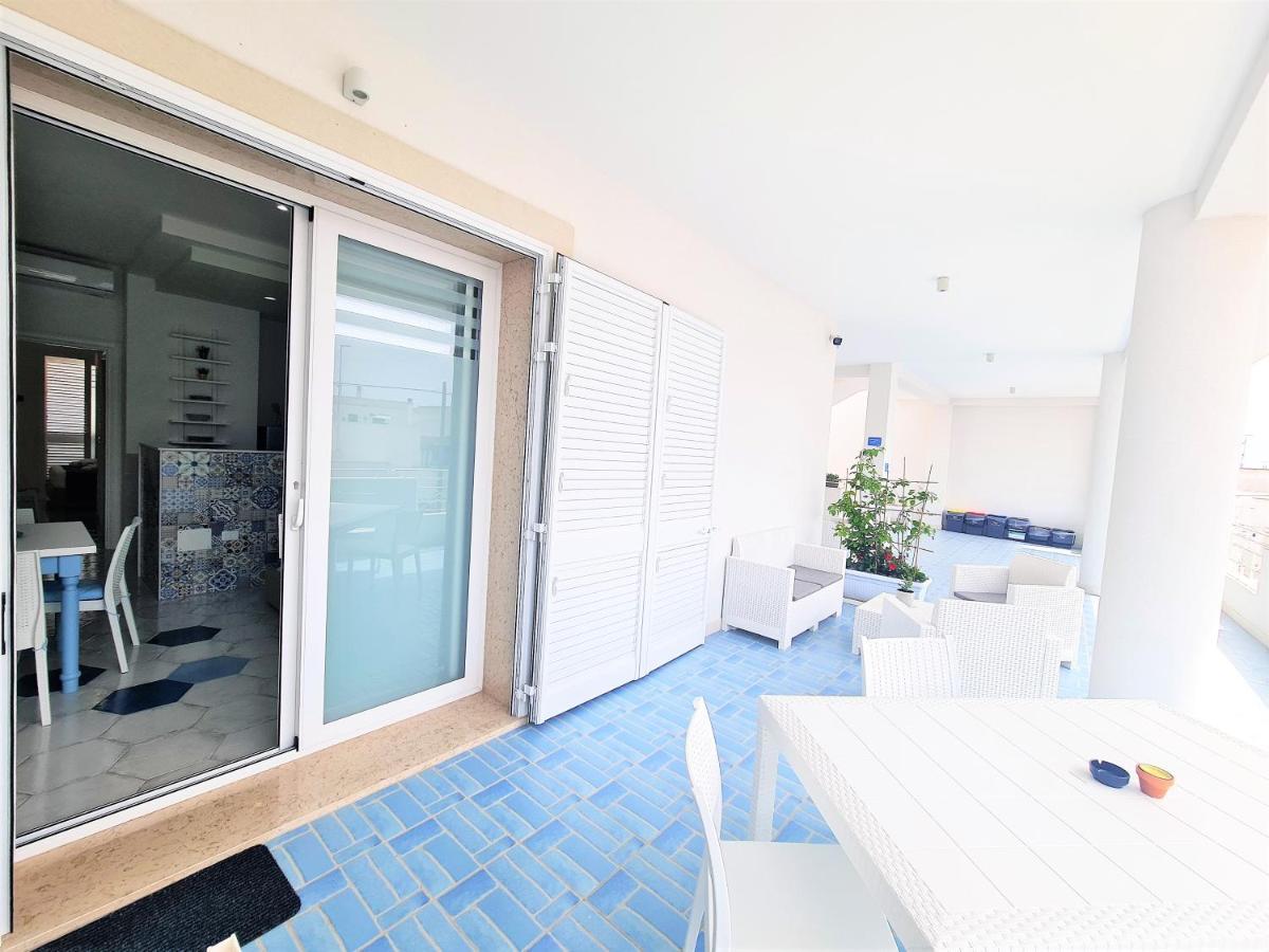 Kalinifta Rooms Apartment Torre Lapillo Luaran gambar